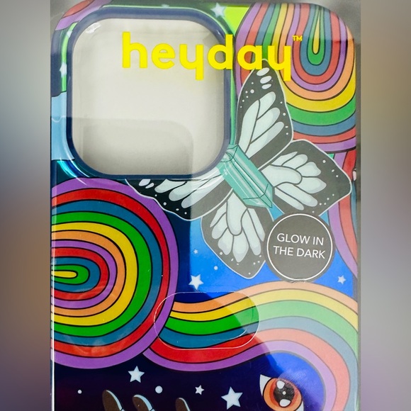 Heyday Apple iPhone 15 Pro Max Butterfly Case w/ MagSafe & Glow in the d… - Picture 4 of 8